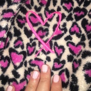 Plush Victoria’s Secret Robe